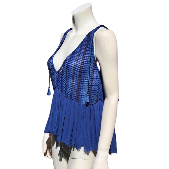 AKEMI + KIN NWOT Anthropologie BLUE Sleeveless Blousy Boho Halter Chemise Top M - Picture 5 of 12